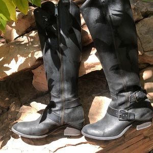 Donald J Pliner Moto Boots